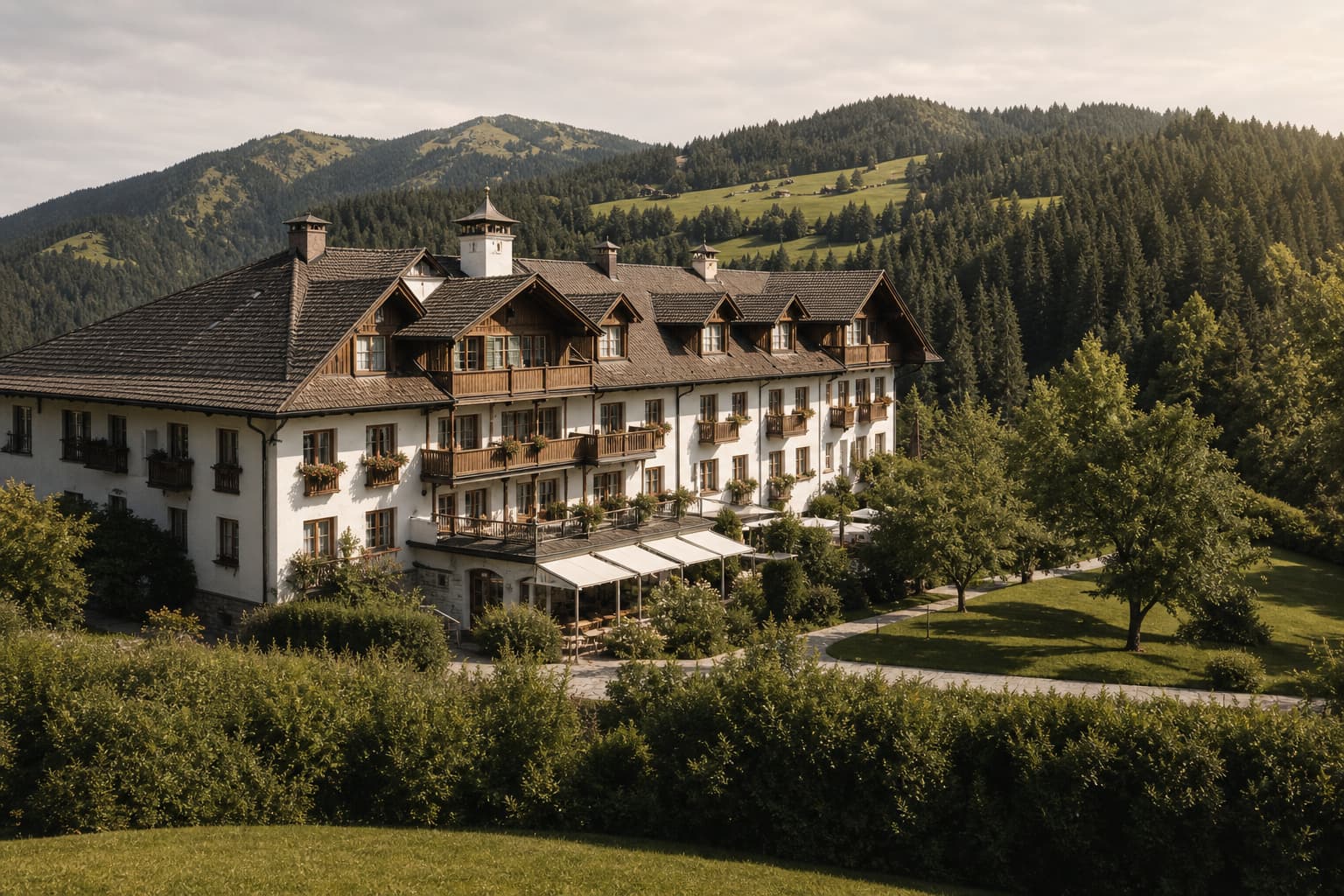 Quiet luxury hotel above Kitzbuhel for private romantic alpine stays
